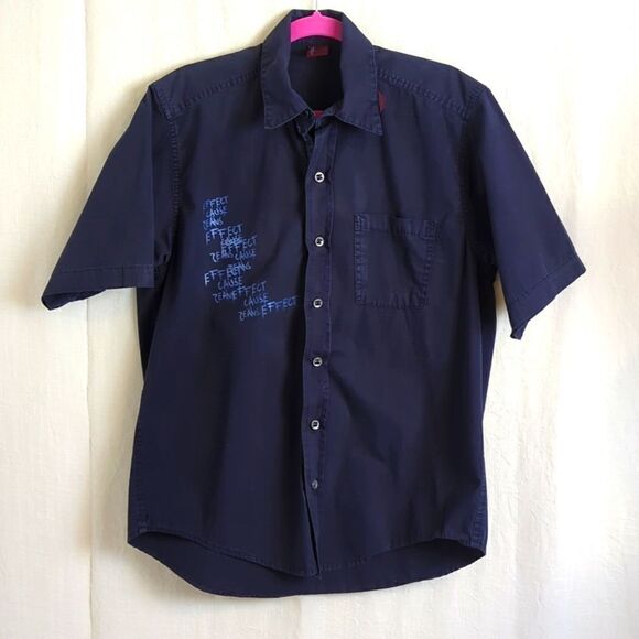 Shirt Short Sleeves Medium Navy Button Down with Graphics Size Medium - Picture 1 of 9